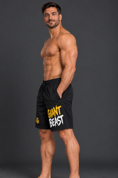 GIANT BEAST — The Only One | Heren Short Geel/Wit — Zwarte Koordjes